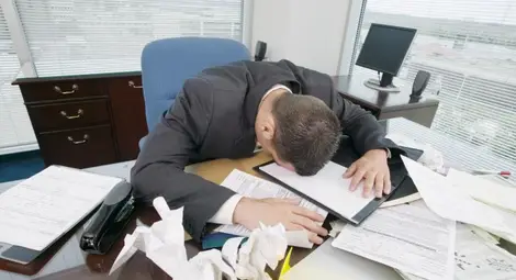 КНСБ: Всеки пети българин работи в изнервяща среда