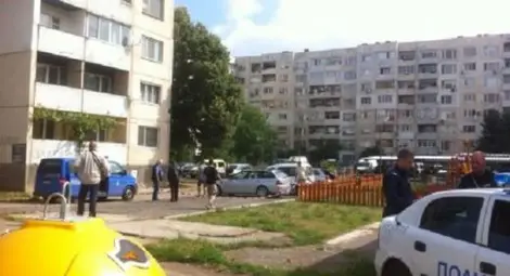 Заложиха бомба под кола до детска градина!