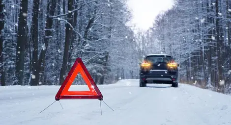 Затворен е пътят Силистра-Русе заради снеговалежа