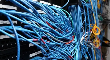 Съветник на Путин: Русия да се готви за отделяне от интернет