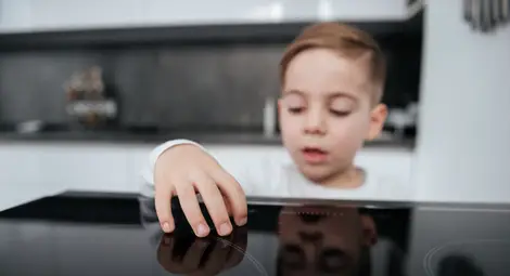 Проф. Огнян Хаджийски: Зачестяват случаите на деца с изгаряне