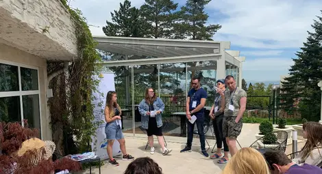 &bdquo;Запознай се със зависимостите, за да бъдеш независим&ldquo; достигна до повече от 3000 младежи