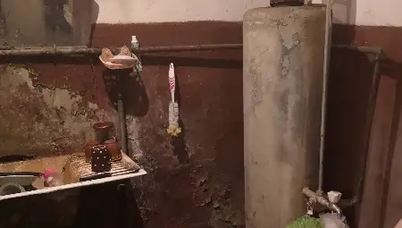 Доброволци и дарители осигуриха уют в дома на майка и двете й деца