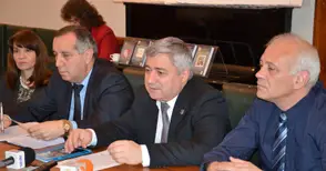 Университетът първи в страната приема онлайн документи за кандидатстване