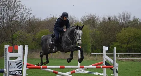 Русе беше домакин на първото състезание по всестранна езда /галерия/