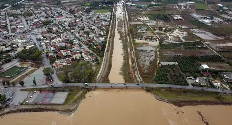 Интензивни валежи в Южна и Източна България