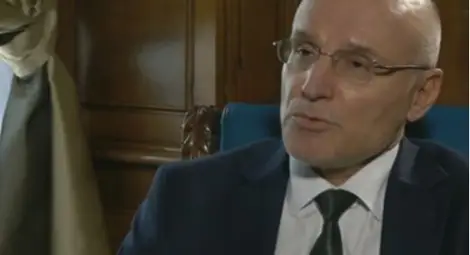 Шефът на БНБ отговори какво би си купил с новите 2 лева Шефът на БНБ отговори какво би си купил с новите 2 лева