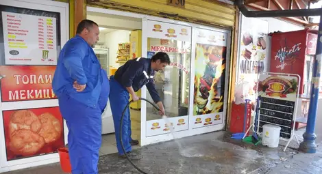 Запушен канал вмириса Централния пазар