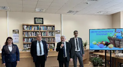 Великденска работилница събра чуждестранните студенти в Русенския университет