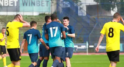 &bdquo;Дунав&ldquo; без трима основни футболисти при гостуването на лидера ЦСКА 1948 II