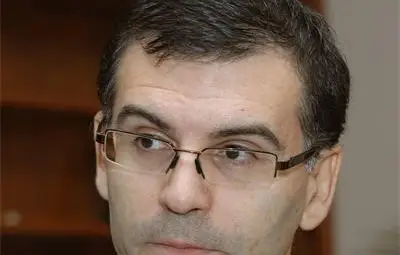 Симеон Дянков остро нападна Орбан за бежанците, вдигал си рейтинга Симеон Дянков остро нападна Орбан за бежанците, вдигал си рейтинга