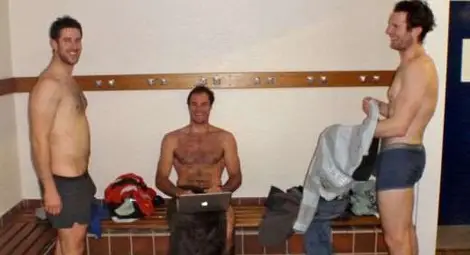 Мъжете се притеснявали за размера повече в съблекалнята, отколкото в спалнята