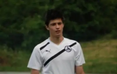 Наблюдаваният от Юнайтед Стефан Велков се контузи на мач в зала