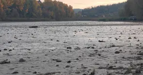 Тодор Бонев: Искам да знам чие решение съсипа езерото в Николово