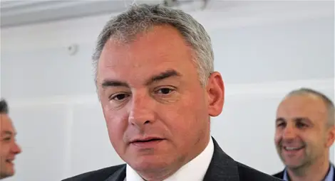 Полски депутат живее като имигрант в Лондон, за да види какво е