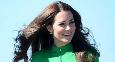 Кейт Мидълтън се издала, че ще ражда втората половина на април