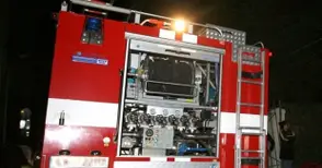 Две коли залети с бензин и запалени