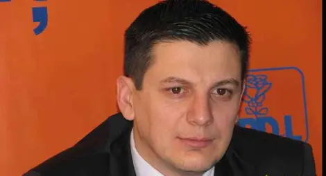 Румънски депутат хванат да получава подкуп