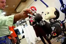 Робот готви 2 хиляди ястия