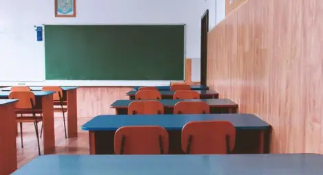 Викат зрелостниците в 8 ч за матурата по литература утре, резултатите излизат до 9 юни