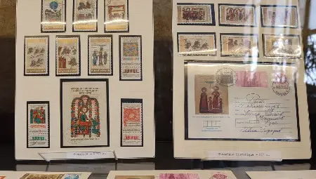 Филателна изложба &bdquo;България - събития, традиции и личности&ldquo;  беше открита в библиотека "Любен Каравелов" в Русе