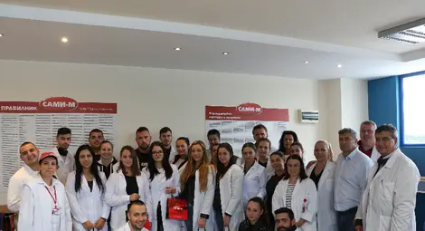 Студенти от Университета по хранителни технологии получават стипендии след конкурс