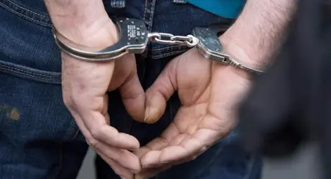 Младеж буйствал в чужд вход и в полицията след цяла нощ на дискотека