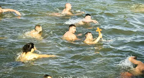 Тържествен водосвет на бойните знамена ще се състои утре в Русе&nbsp;