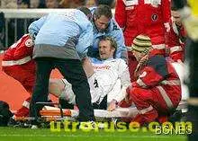 Рефер счупи носа на футболист по време на мач 