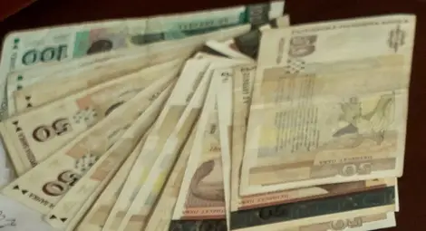 ОКОНЧАТЕЛНО: Държавата ще плати 60% от заплатите на служителите на затруднените фирми