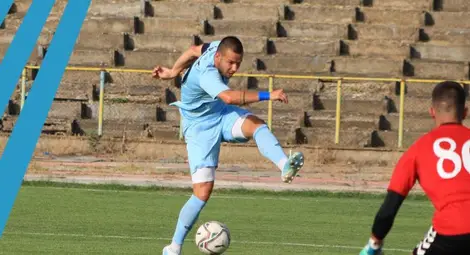 &bdquo;Стяуа 2&ldquo; идва с трениращи с първия отбор футболисти