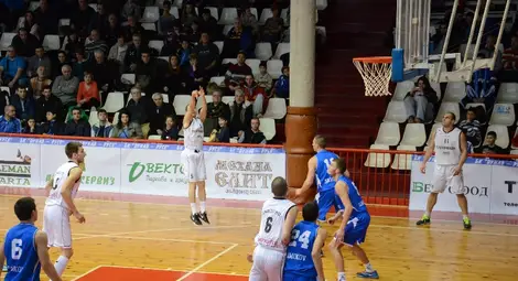 Баскетболистите изпуснаха нелепо купата на федерацията