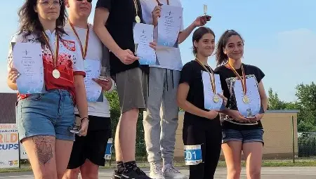 Деветокласнички с бронзови медали от световно по авиомоделизъм Деветокласнички с бронзови медали от световно по авиомоделизъм