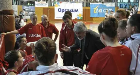 Петко Маринов: Дуелът отново ще е &bdquo;Дунав 8806&ldquo;-&bdquo;Нефтохимик&ldquo;