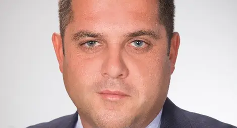 Госпожо Иванова, спрете гнусната кампания във Ваша полза! Госпожо Иванова, спрете гнусната кампания във Ваша полза!