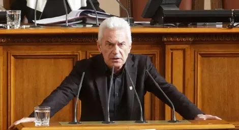 Сидеров заплаши с излизане от парламента Сидеров заплаши с излизане от парламента