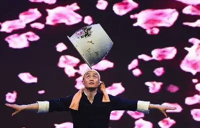 Петко Димитров срещу Симона Пейчева в адреналиновото шоу "И аз го мога" /галерия/