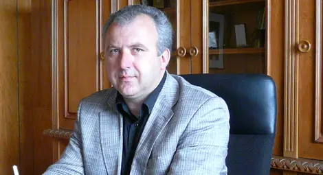 Освободиха шефа на Агенцията за българите в чужбина