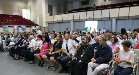 Над 5500 медала са завоювали възпитаниците на Спортното училище  в Русе за 55 години. Директорът получи множество отличия,  сред които и знака на областния управител