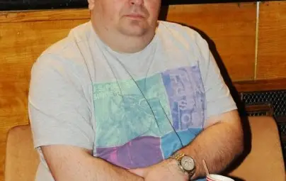 Любо Нейков поема семейната охранителна фирма след внезапната смърт на батко си