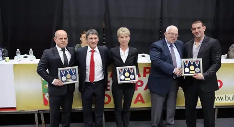 Борислав Новачков направи шампионски тур, достоен за Златния пояс на Дан Колов