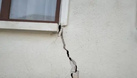 Спукан водопровод нацепи къщи в Басарбово