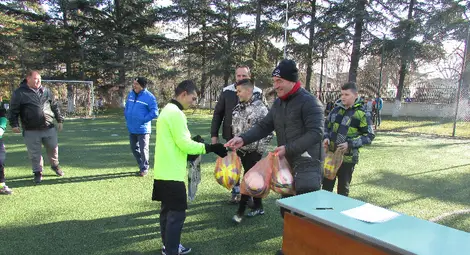 "Левски"-Караманово спечели общинския футболен турнир в Ценово