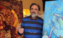 Пловдивски художник излива душа в символи и цветове в галерията