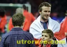 Синът на Бекъм само тренира с КПР 