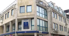 Блъсналият полицай в гаража на здравната каса прибран в ареста