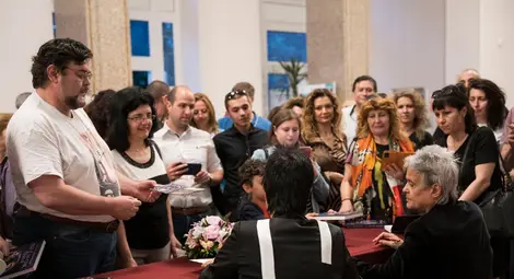 Братя Аргирови със запомнящ се концерт и среща с автограф в Русе /галерия/