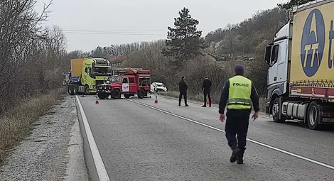 Човек загина в поредна тежка катастрофа по пътя Русе-Бяла Човек загина в поредна тежка катастрофа по пътя Русе-Бяла