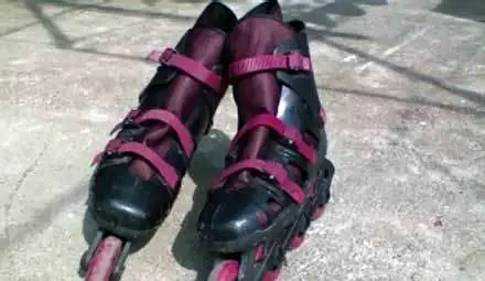 Дете с ролери се блъсна в кола на кръстовище в Русе