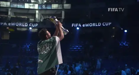 Играч от Саудитска Арабия спечели световната титла на FIFA 18 (видео)
